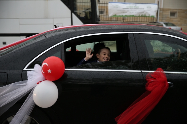 Bakan Işık, makam aracını Metehan'ın sünnet düğünü için tahsis etti