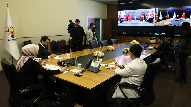 AK Parti'nin siyasi partilerle bayramlaşması tamamlandı