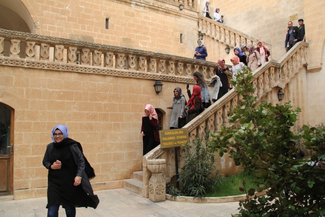 Terör operasyonlarının ardından Midyat'a turist akını
