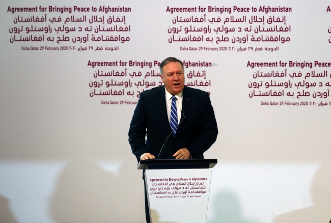 ABD Dışişleri Bakanı Mike Pompeo, ABD-Taliban anlaşması öncesinde konuştu. Doha, 29 Şubat 2020. | Fotoğraf: Reuters