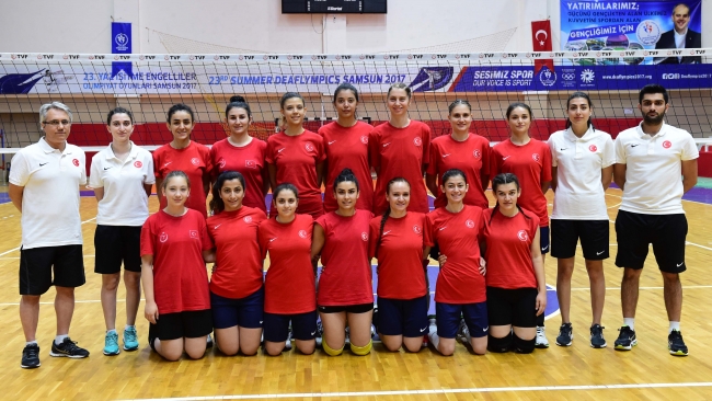 Kadın millilerin hedefi madalya