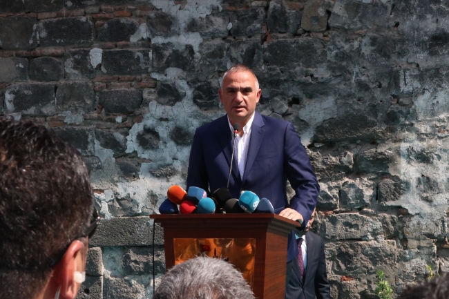 Terörün zarar verdiği Dört Ayaklı Minare'nin açılışı yapıldı