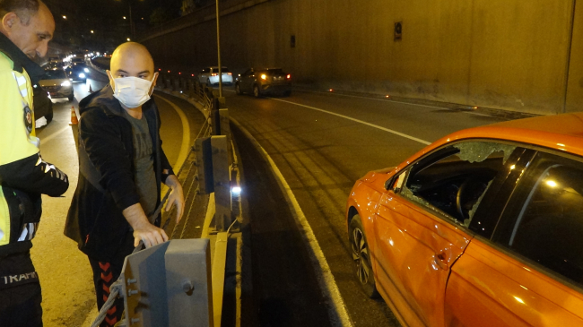 Minibüsün camından fırlayan sürücü hayatını kaybetti