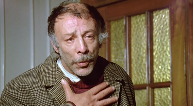 Münir Özkul hayatını kaybetti