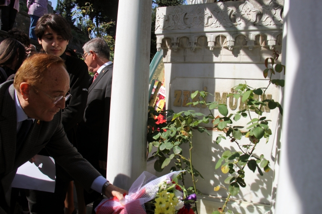 Zeki Müren'in ölümünün 21. yılında unutulmadı