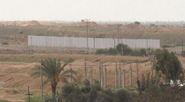 Mısır, Gazze sınırına duvar örüyor