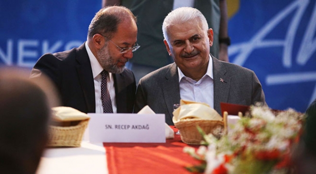 Başbakan Yıldırım: Arkamızda 81 milyonun desteği, duası var