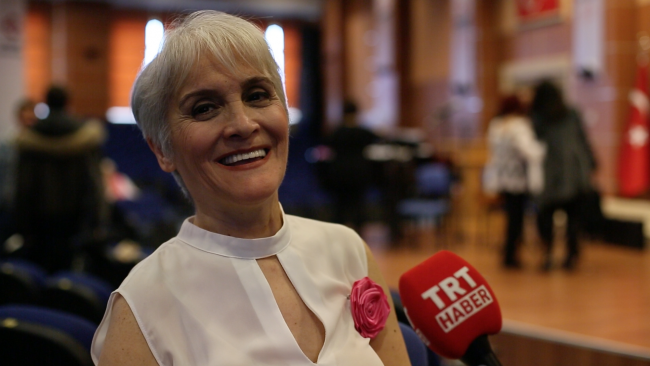 Kanseri müzikle yenen kadınların öyküsü