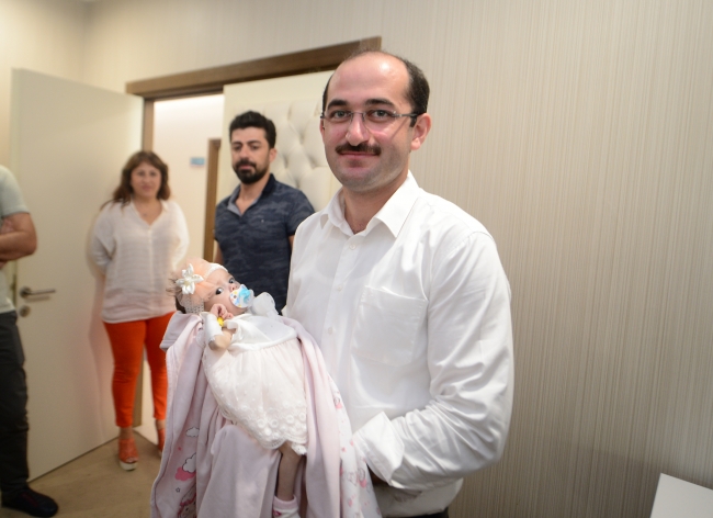 Babasından alınan doku minik Gülsüm Sare'yi hayata bağladı