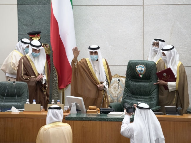 Kuveyt'in yeni emiri olan Şeyh Nevvaf yemin etti. 30 Eylül 2020. | Fotoğraf: Reuters