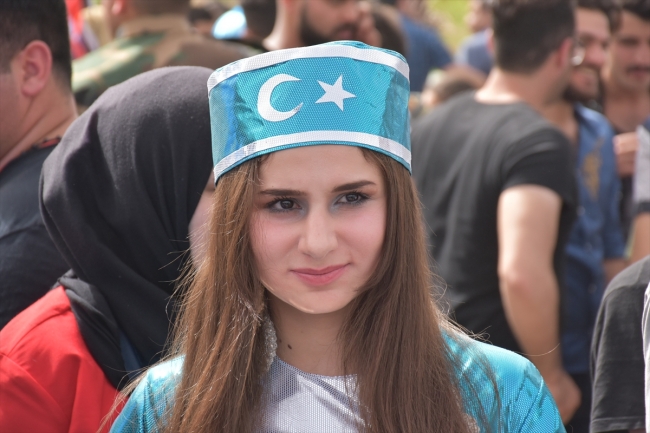 Kerkük'teki Türkmenler Nevruz Bayramı'nı kutladı