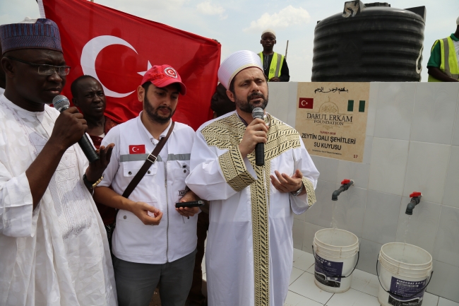 Nijerya'da Zeytin Dalı Harekatı şehitleri için su kuyusu açıldı