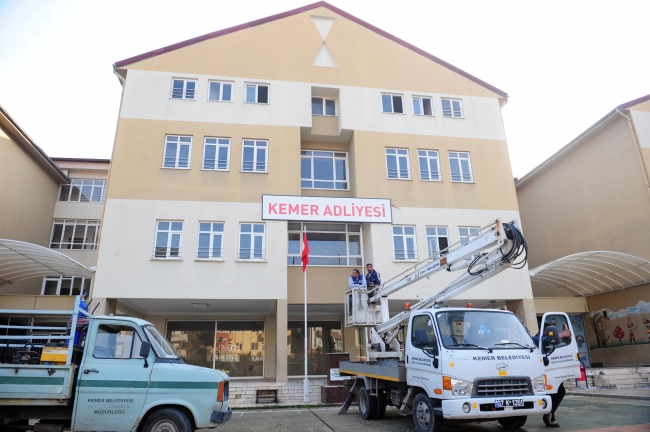 FETÖ'nün kapatılan okulunda gizli oda ortaya çıktı