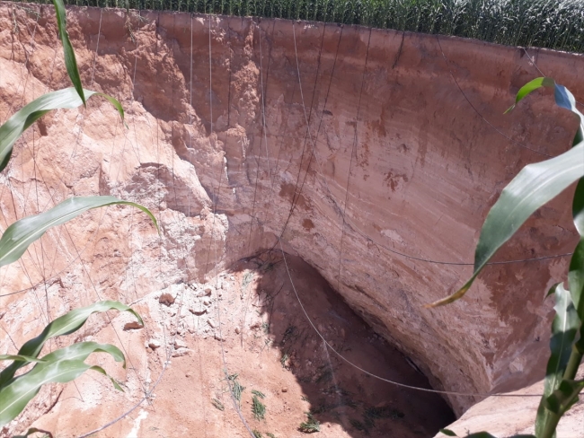 Konya'da obruk oluştu