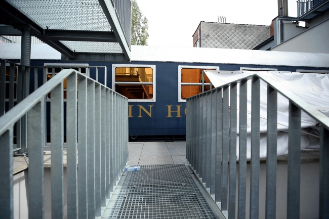 Tren konseptiyle hazırlanmış otel gezginleri ağırlıyor