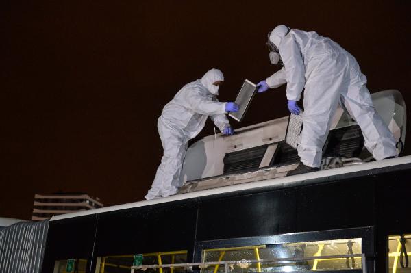 Umre yolcularını taşıyan otobüsler dezenfekte edildi