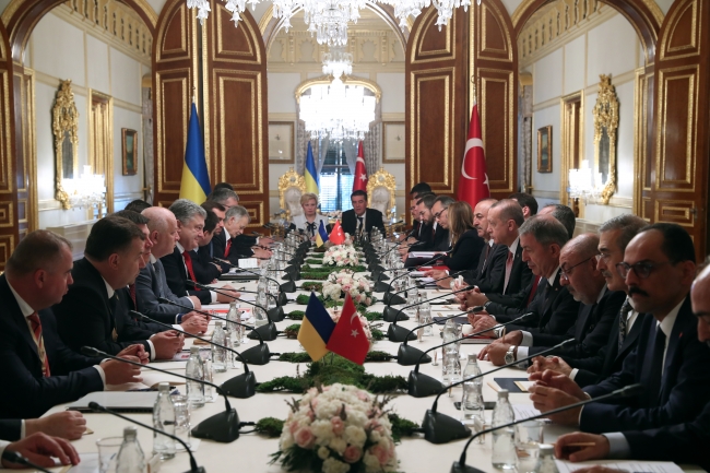 Cumhurbaşkanı Erdoğan Ukrayna Devlet Başkanı Poroşenko ile görüştü