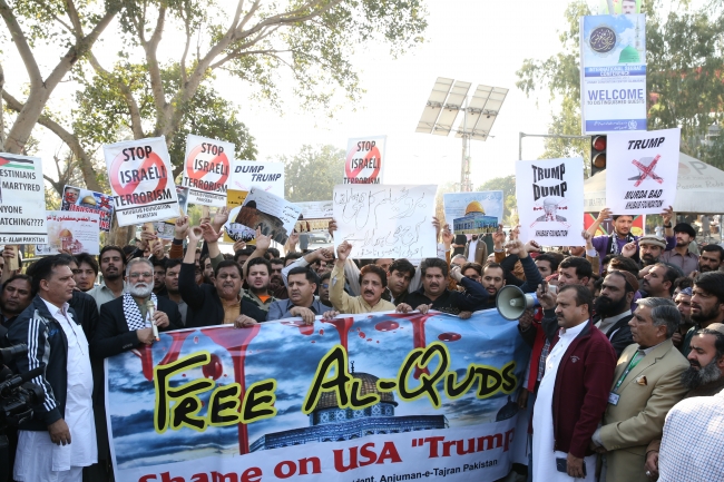 Dünya Kudüs için ayakta