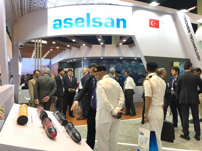 Türk savunma sanayii ürünlerine Pakistan'da yoğun ilgi