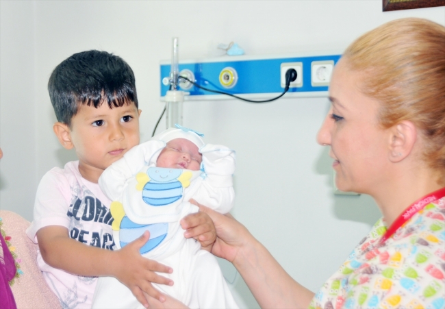 "Parmak bebek" taburcu edildi