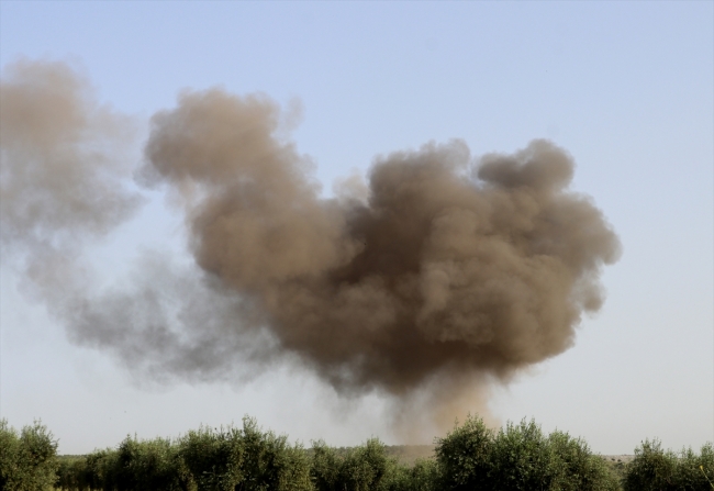 TSK, Afrin’de evlere tuzaklanan bombaları imha etti