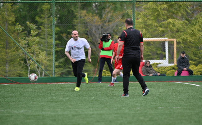 Geleceğin İletişimcileri 19 Mayıs’ı TRT’de kutladı