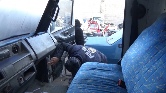 Oto hırsızlık şebekelerinin 'şasi numarası' oyunu