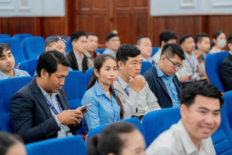 TRT yayıncılık tecrübesini TİKA işbirliği ile Kamboçya'ya aktarıyor