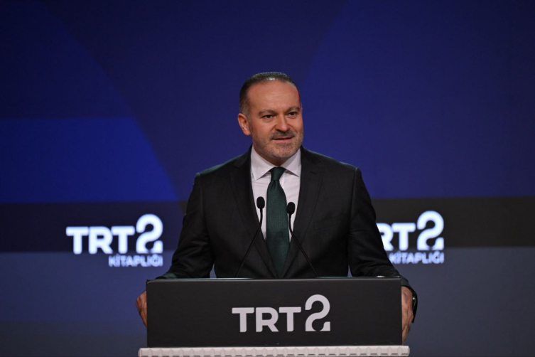 'TRT 2 Kitaplığı' ekranın kültürel birikimini kütüphanelere taşıyor