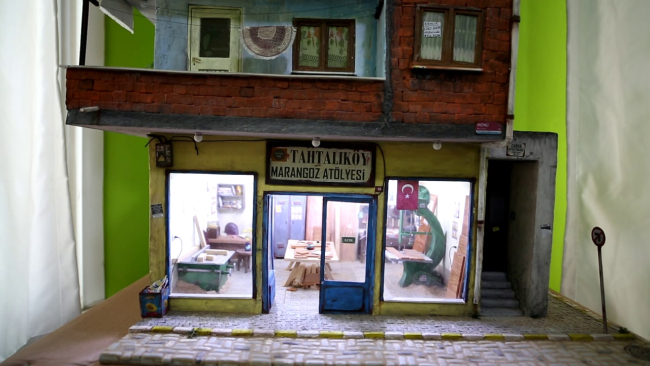 Eski binaları diorama sanatıyla günümüze taşıyor