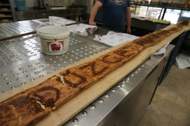 6 metrelik ramazan pidesi yaptılar