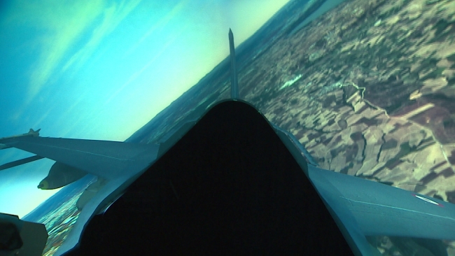 Türk pilotları en zor koşulları yerli simülatörde deneyimliyor