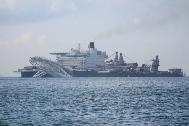 "Pionering Spirit" gemisi İstanbul Boğazı'ndan geçti