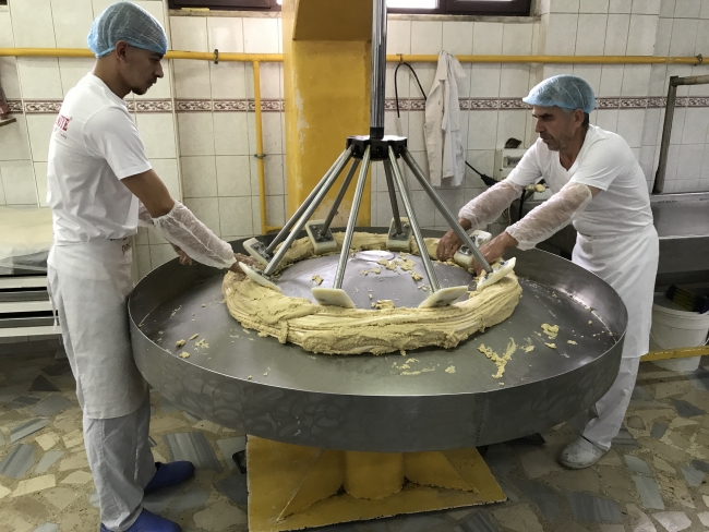 İzmit'in tescilli tatlısına bayramda yoğun talep