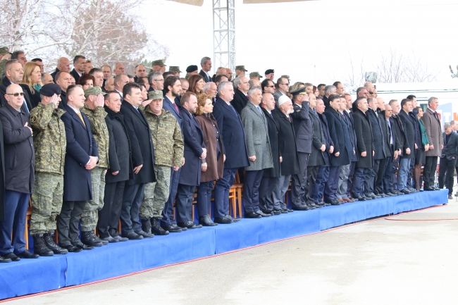 Kosova'da "Prekaz Katliamı" kurbanları anıldı