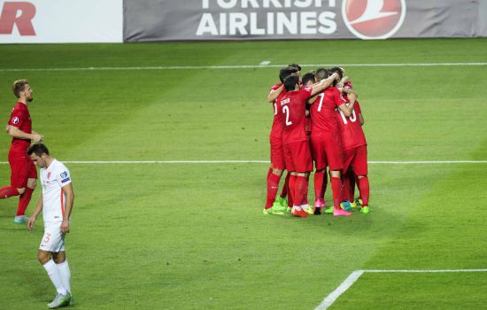 Türkiye gruptan nasıl çıkar? EURO 2016'ya direkt nasıl gider?