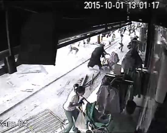 Ankara Dikimevi'nde otobüs kazası güvenlik kamerası görüntüleri izle