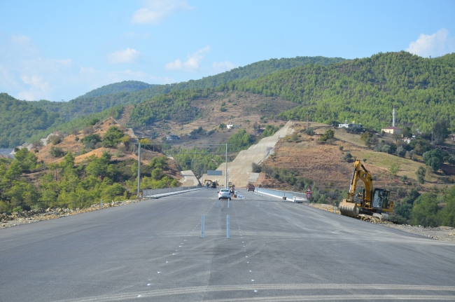 Mersin ile Antalya'yı yakınlaştıracak projede sona doğru