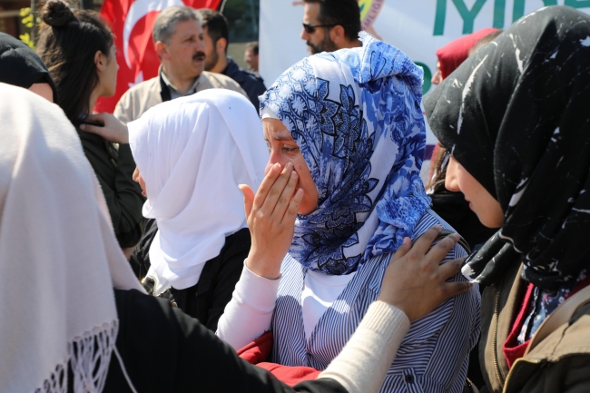 Afrinli çocuklar 23 Nisan'ın keyfini Rize'de çıkardı