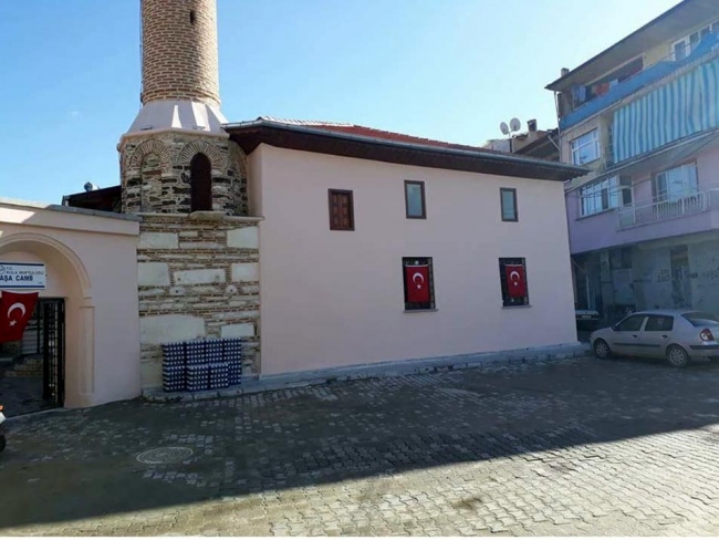 Restore edilen tarihi Paşa Camii ibadete açıldı