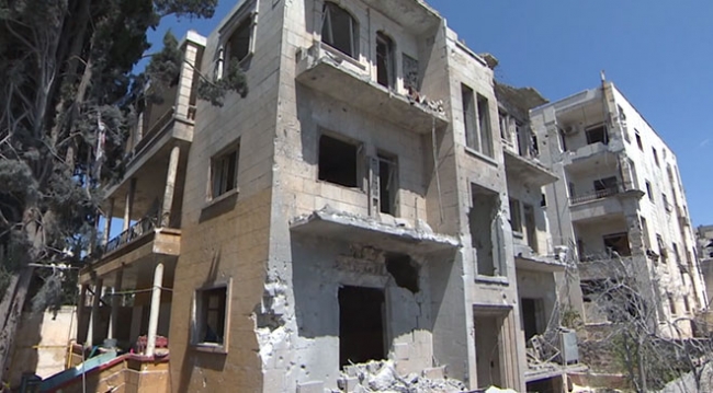 Esed rejiminin saldırılarıyla İdlib sokakları enkaza döndü