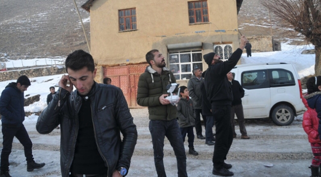 Şebeke sorununu 'drone' ile çözdüler