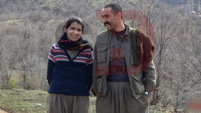 HDP'li Semra Güzel'in teröristlerle yeni fotoğrafları ortaya çıktı