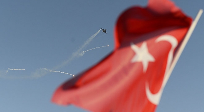 SOLOTÜRK'ten Kayseri'de nefes kesen gösteri