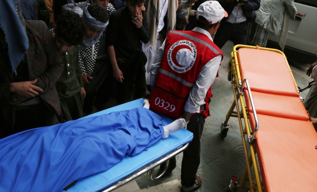 Koalisyon güçlerinden Sana'ya hava saldırısı: 5 ölü, 34 yaralı