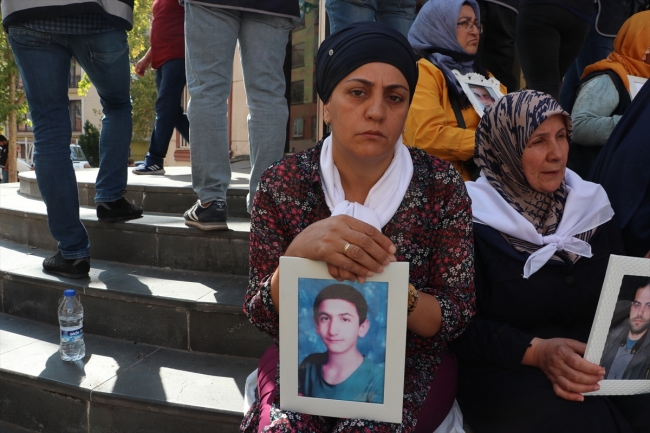 Evlat nöbetine katılan aile sayısı 34'e yükseldi