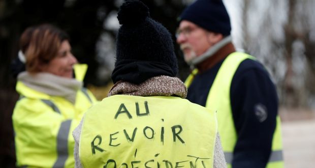 Fransa'da sarı yeleklilerin eylemleri 8'inci ayını doldurdu