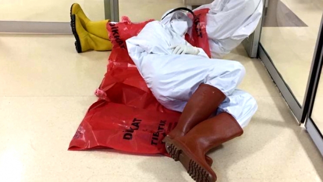 Maske izi onların yüzlerine, fotoğrafları ise Türkiye’nin yüreklerine kazındı