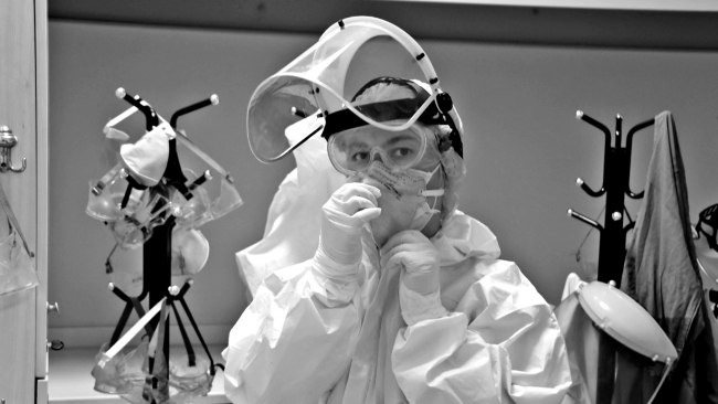 Maske izi onların yüzlerine, fotoğrafları ise Türkiye’nin yüreklerine kazındı