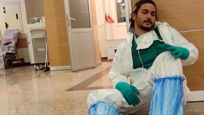 Maske izi onların yüzlerine, fotoğrafları ise Türkiye’nin yüreklerine kazındı